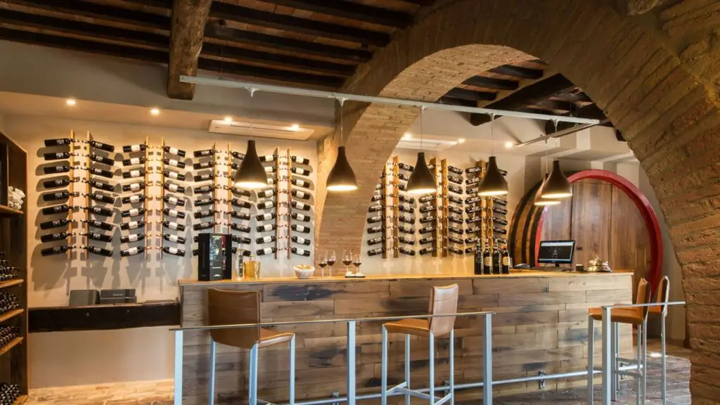 Ciacci Piccolomini Winery Tasting Bar